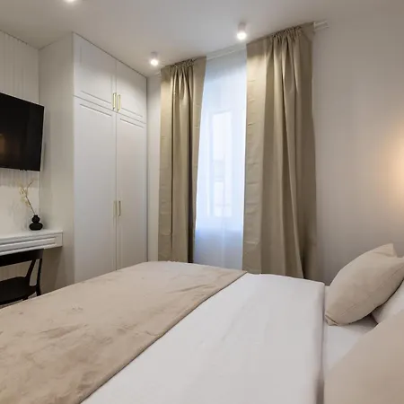 Palace Luxury Apartment