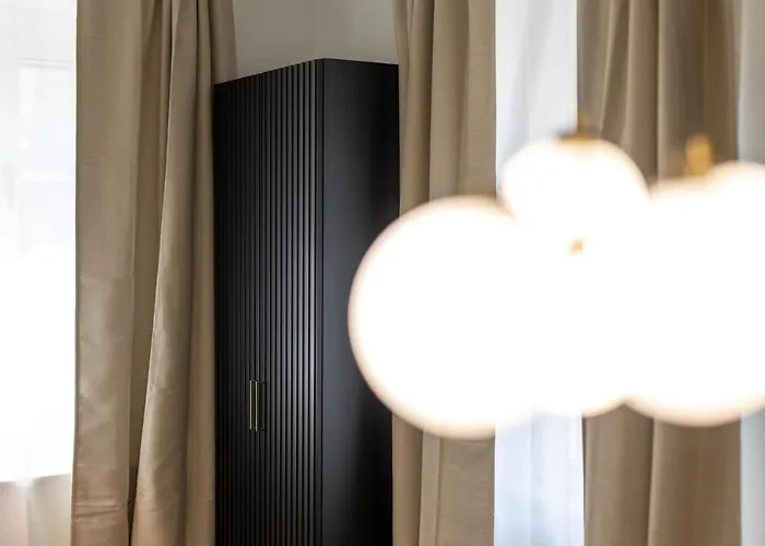 Palace Luxury Apartment